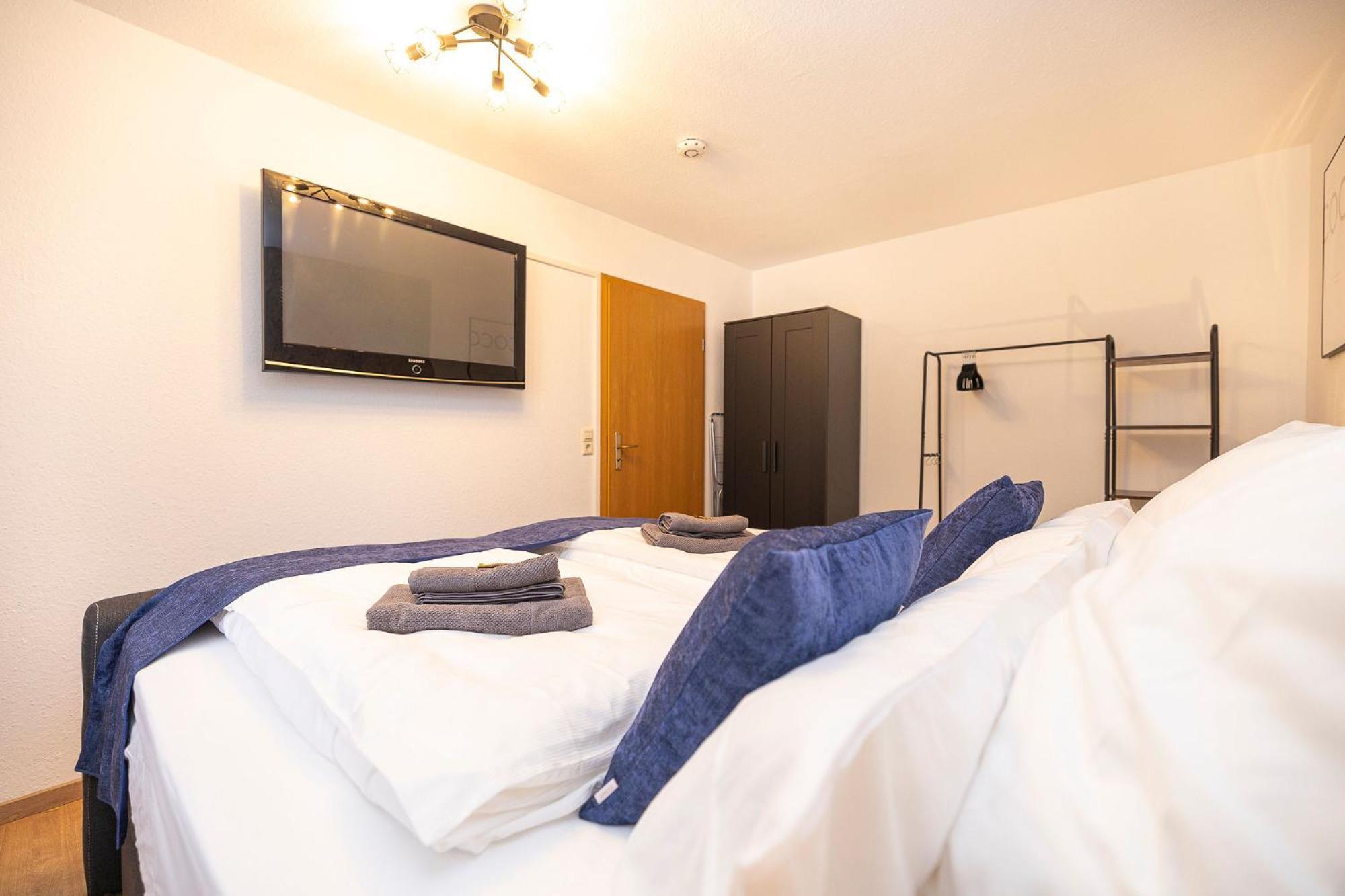 Luxx Home Bc, Zentral - Fuer 4 Personen - Balkon - Parken - Voll Ausgestattete Kueche Biberach an der Riß Εξωτερικό φωτογραφία